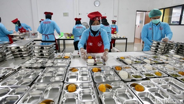 1000 Dapur Pesantren MBG: Revolusi Kuliner Santri Hebat