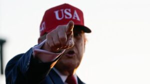 Tarif Baru Trump: 23 Negara Terdampak, Indonesia & Jepang?